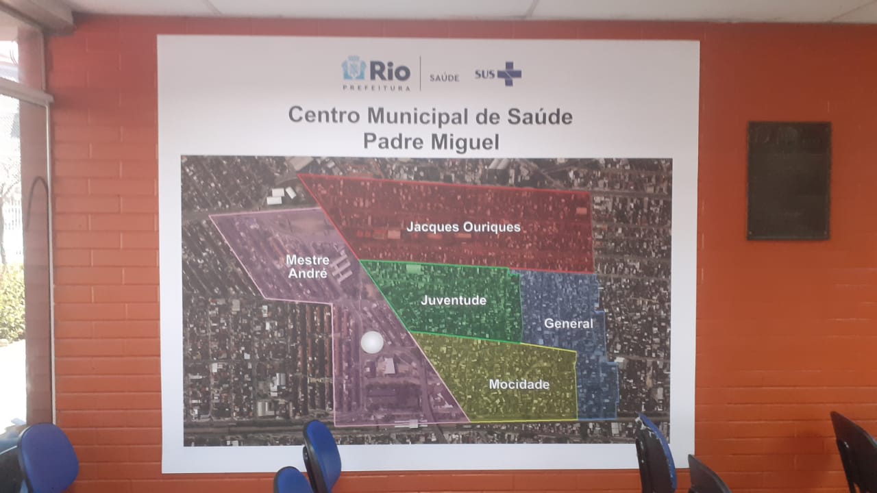 Placa de PS Adesivado